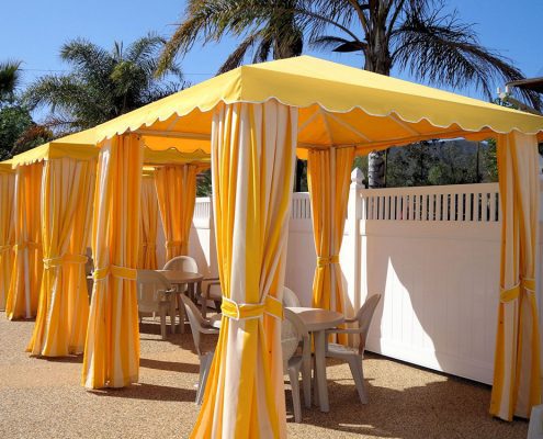 Commercial Poolside Dining Cabanas