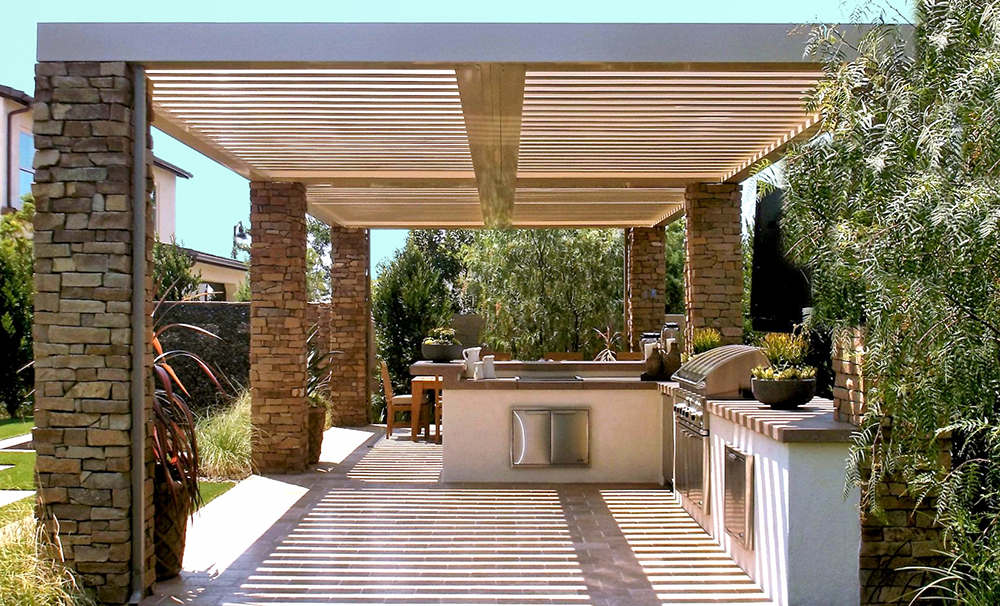 Adjustable Louver Patio Covers | Superior Awning